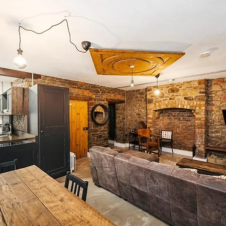 Highbury Corner Apartamento *